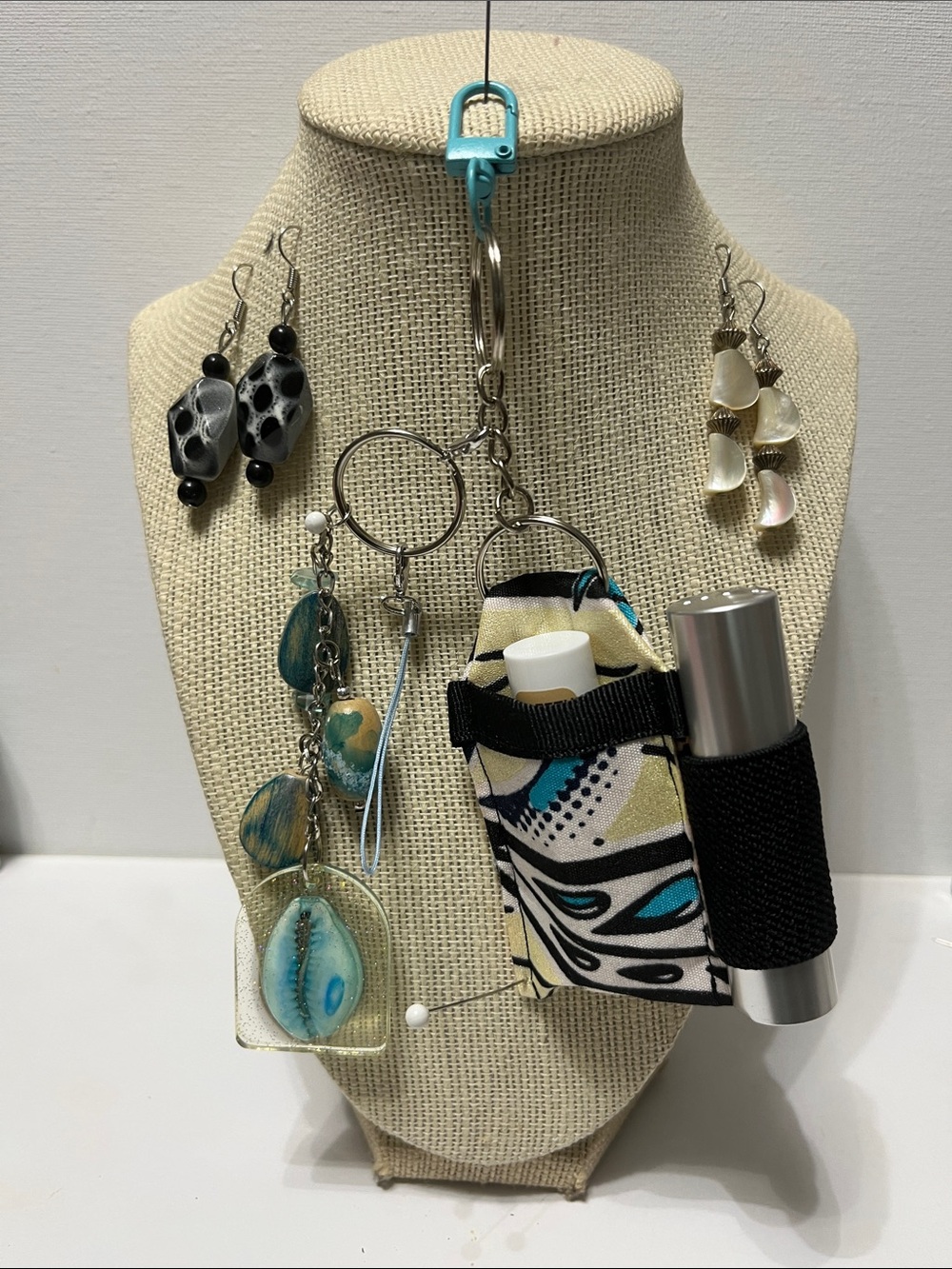 Gift Set Double Lipstick Balm Holder Detachable Keychain Purse Charm 2 earring